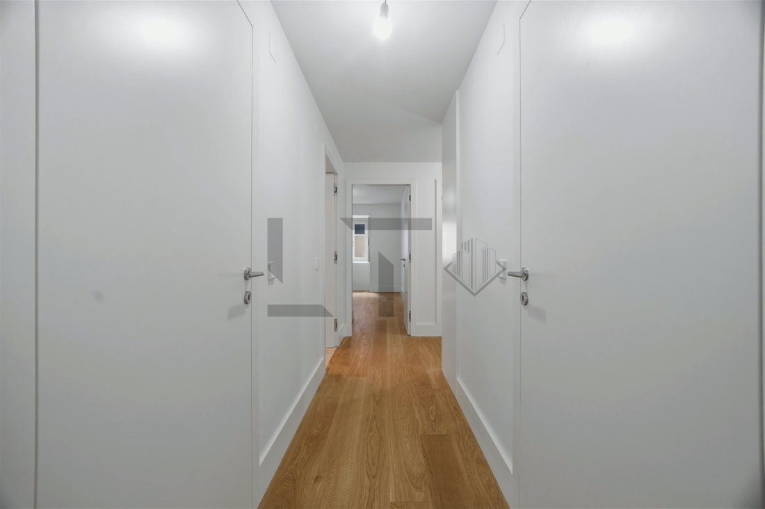 Apartment in Arroios, Lisbon, Portugal 2 - 17335637