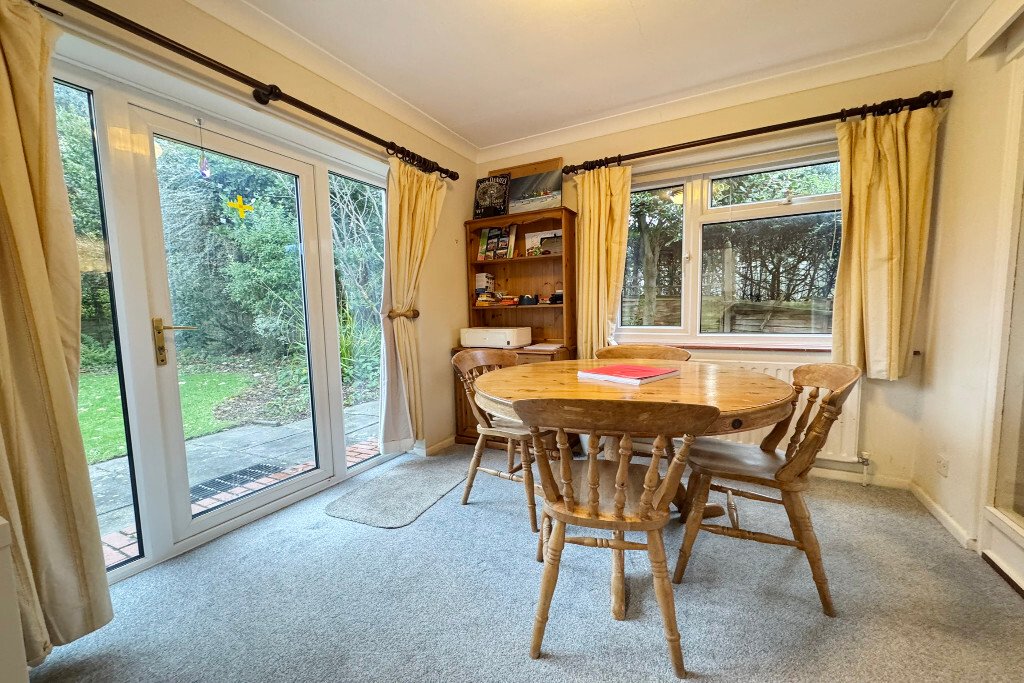 Chalet in Lymington, England 3 - 17333301