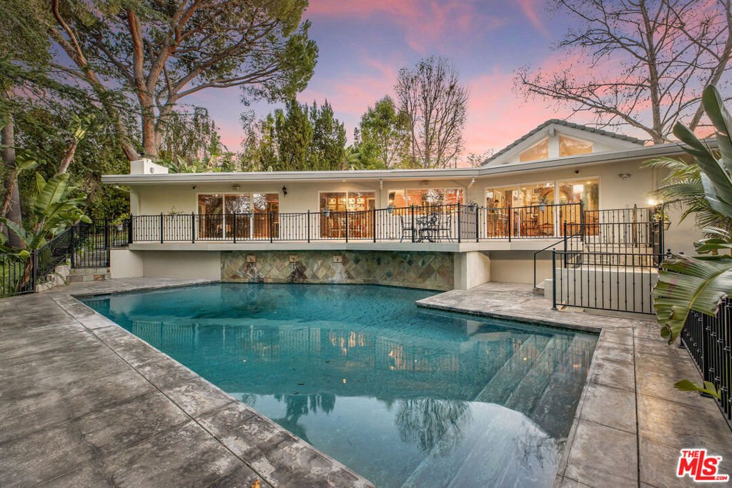 House in Los Angeles, California, United States 2 - 17334488