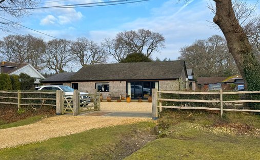 Bungalow in East Boldre, England 1