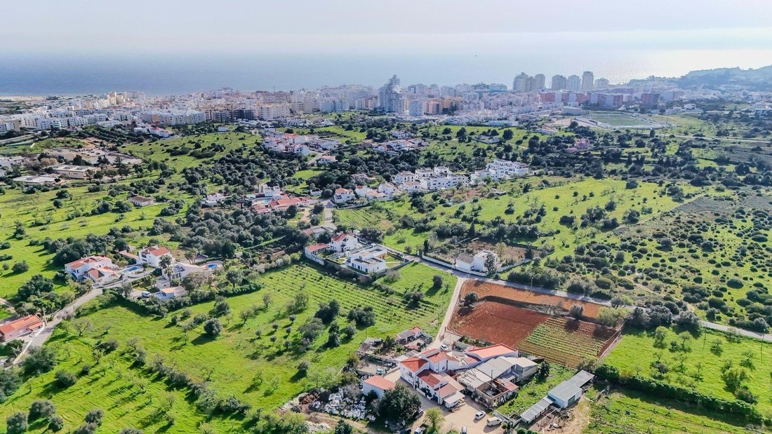 Land in Armacao de Pera, Algarve, Portugal 2 - 17335703