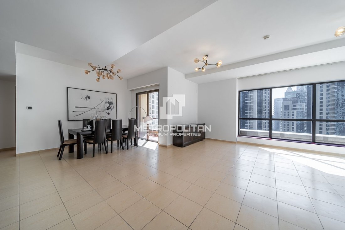 Apartment in Jumeirah Beach Residence, Dubai, United Arab Emirates 1 - 17332577