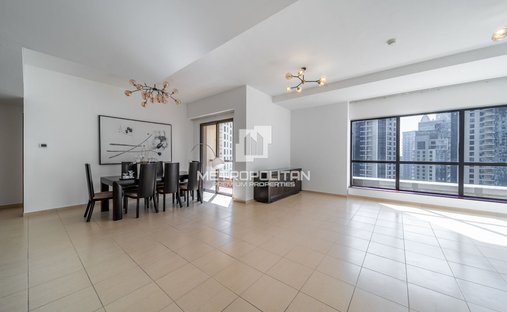 Apartment in Jumeirah Beach Residence, Dubai, United Arab Emirates 1