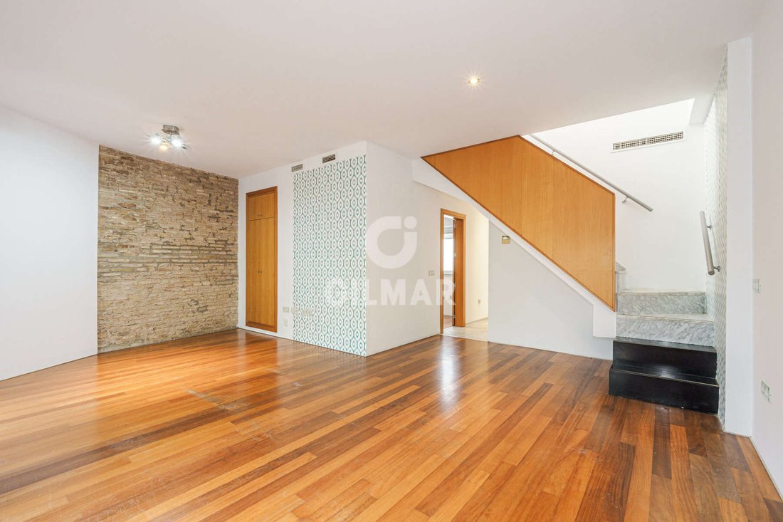 Penthouse in Nervion, Seville, Spain 2 - 17333331