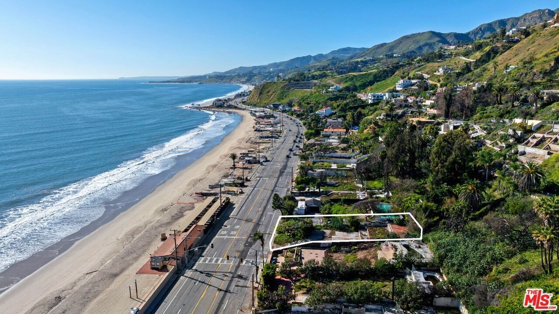 Land in Malibu, California, United States 2 - 17336076