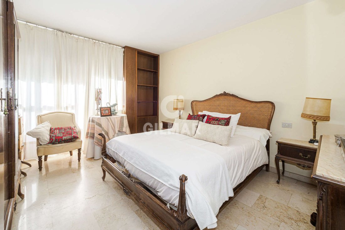 Apartment in Casco Antiguo, Seville, Spain 5 - 17335537
