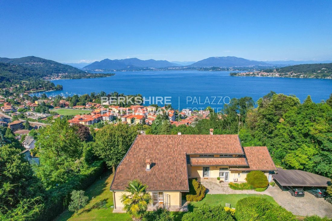 Villa in Meina, Piedmont, Italy 5 - 17334240