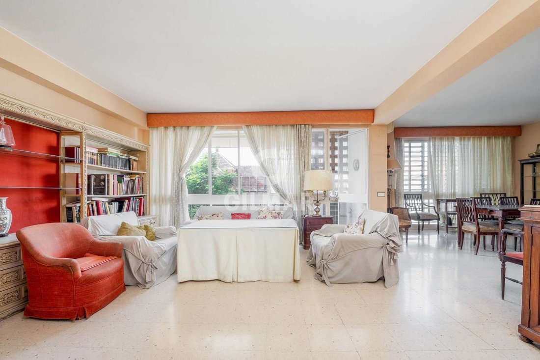 Apartment in Casco Antiguo, Seville, Spain 2 - 17335519
