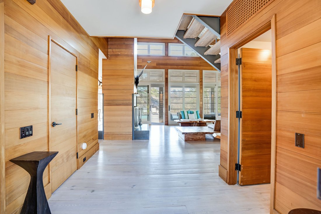 Amagansett, New York, United States 5 - 17335425