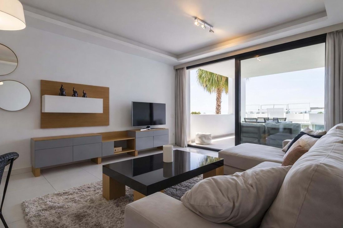Apartment in Benahavis, Andalusia, Spain 2 - 17332750