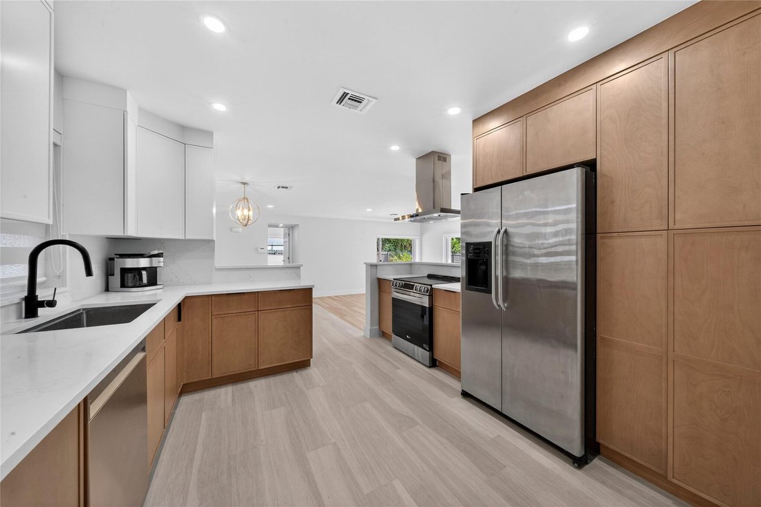 House in Oakland Park, Florida, United States 5 - 17336485