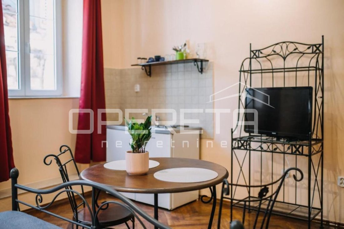 Apartment in Gradski kotar Grad, Dubrovnik, Dubrovnik-Neretva County 4 - 17333961