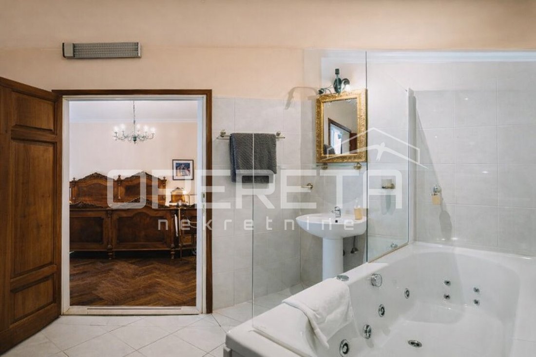 Apartment in Gradski kotar Grad, Dubrovnik, Dubrovnik-Neretva County 5 - 17333961