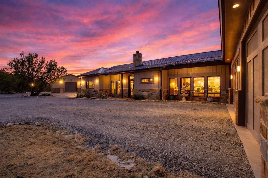 House in Graford, Texas, United States 2 - 17334102
