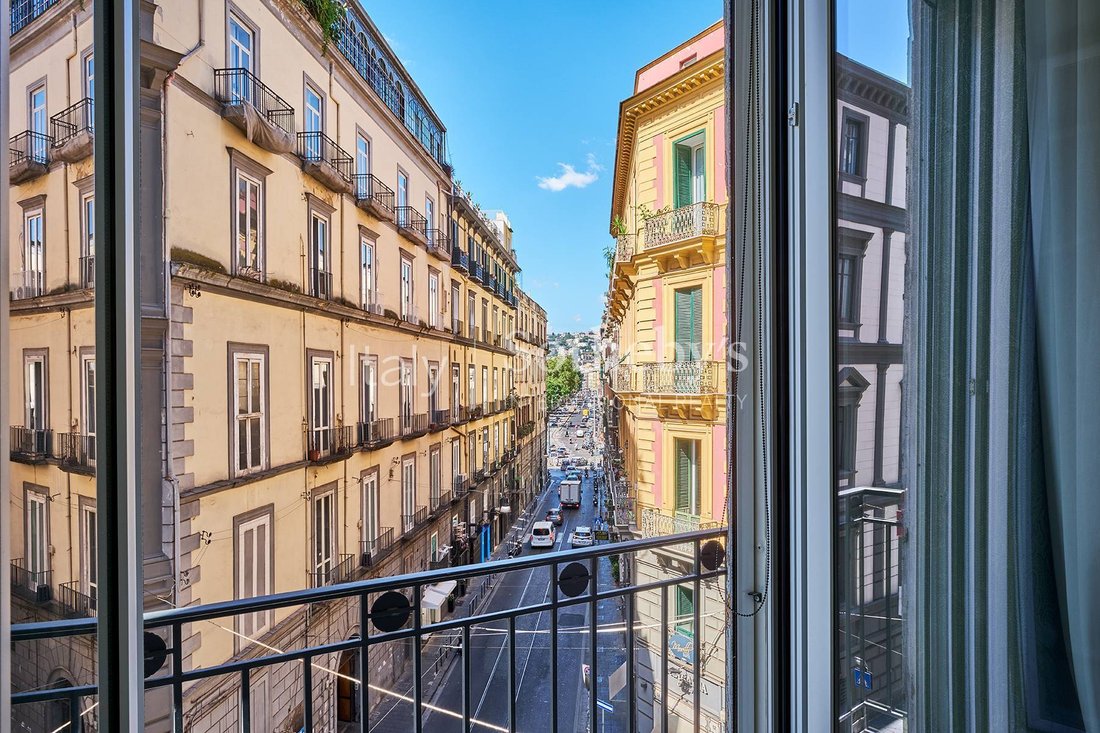 Apartment in Naples, Campania, Italy 2 - 17336184