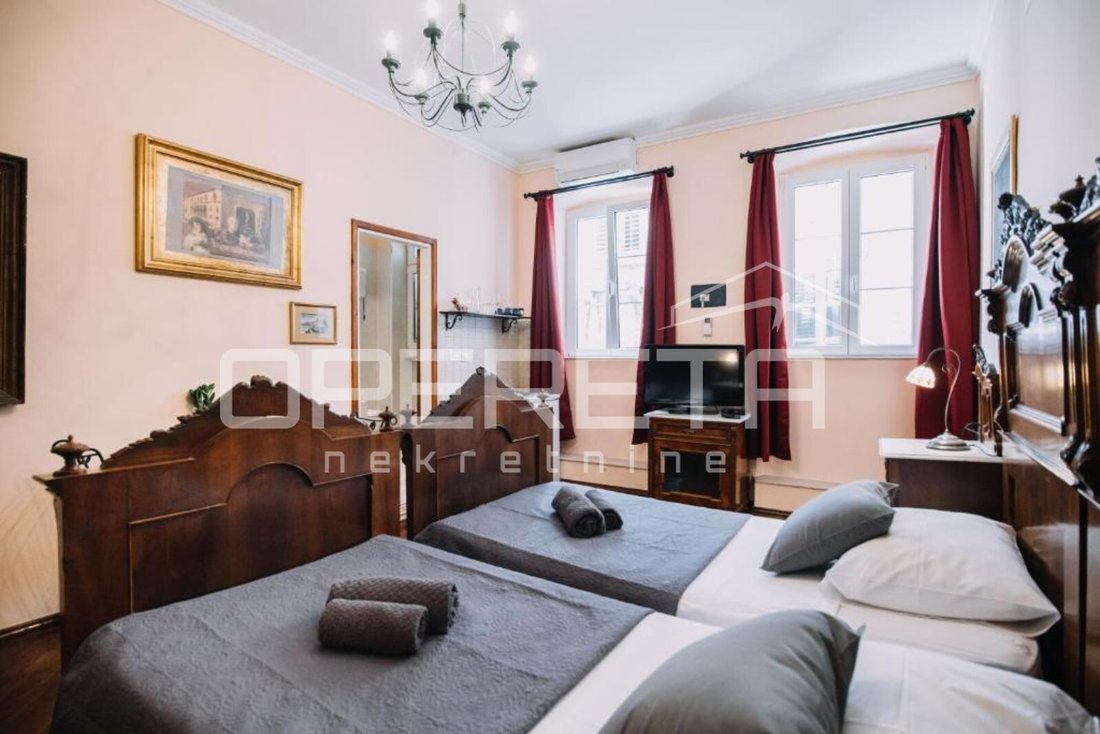 Apartment in Gradski kotar Grad, Dubrovnik, Dubrovnik-Neretva County 1 - 17333961