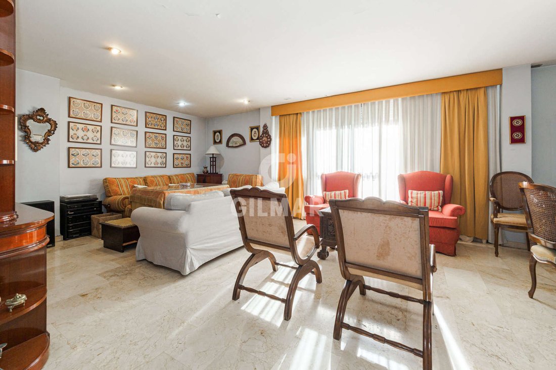 Apartment in Casco Antiguo, Seville, Spain 3 - 17335537