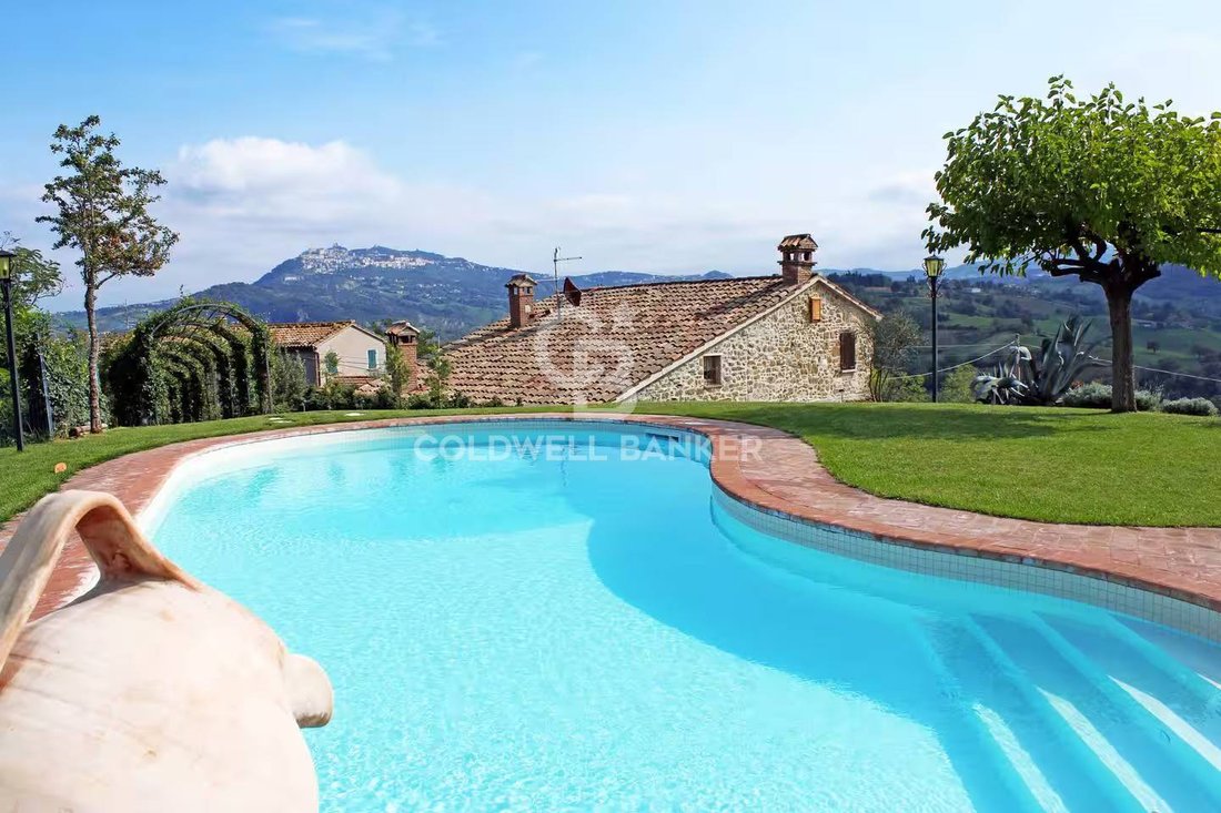 Country House in San Leo, Emilia-Romagna, Italy 2 - 17336023