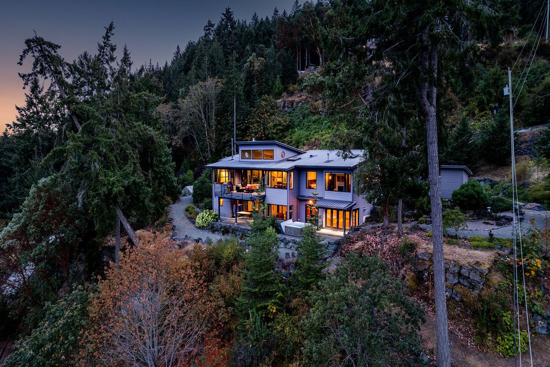 House in Duncan, British Columbia, Canada 3 - 12235951