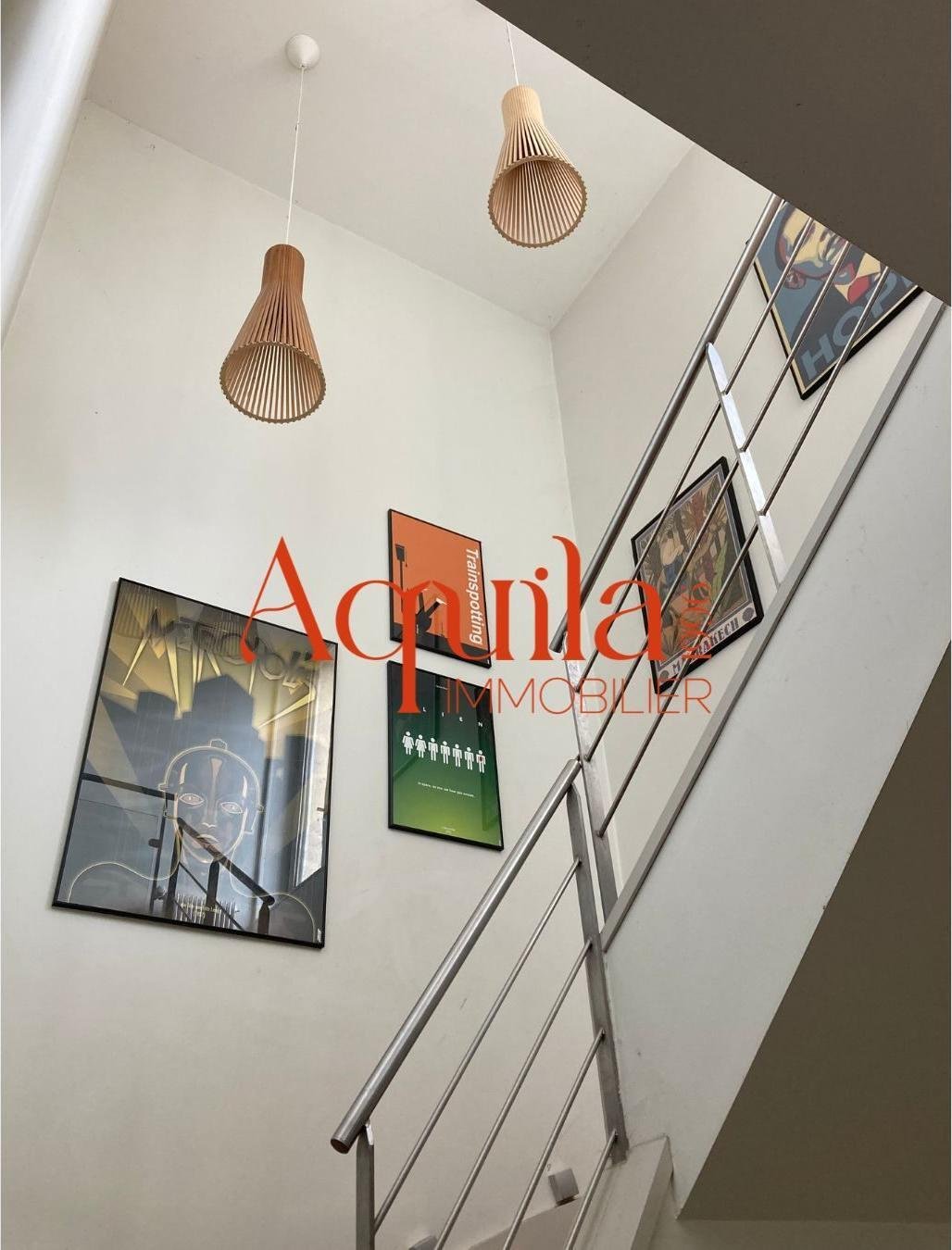 House in Zola - Pressence, Villeurbanne, France 4 - 16659352