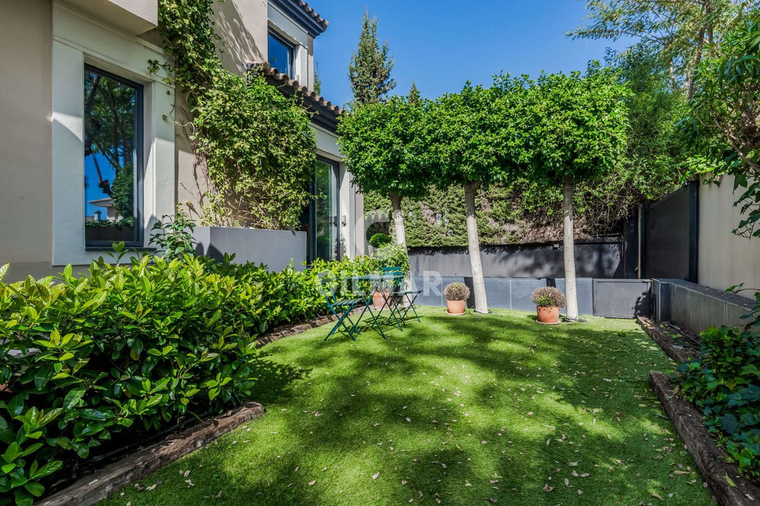 Villa in Bormujos, Andalusia, Spain 1 - 17335564