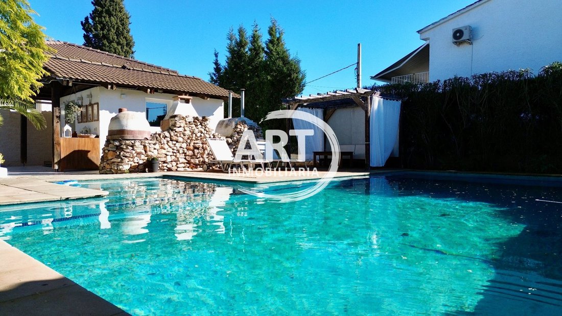 Chalet in la Pobla de Vallbona, Valencian Community, Spain 5 - 17333453