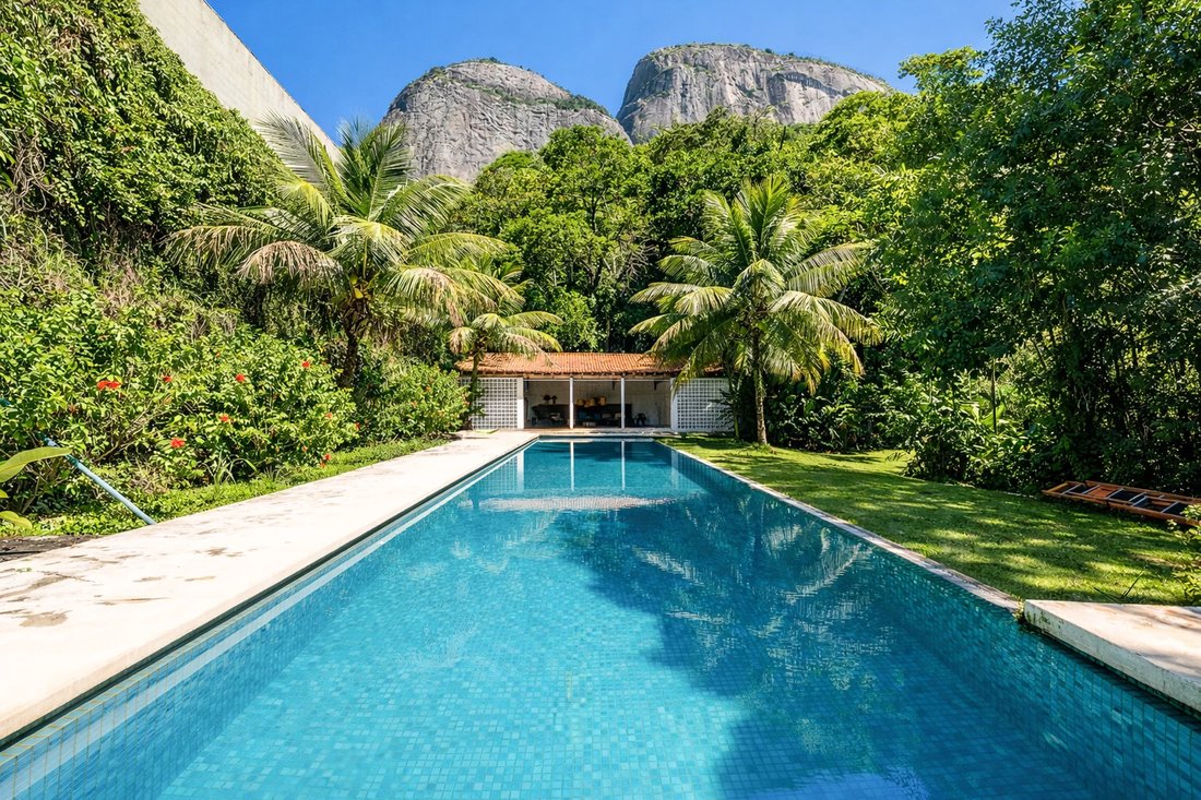 House in Rio de Janeiro, State of Rio de Janeiro, Brazil 1 - 11723186