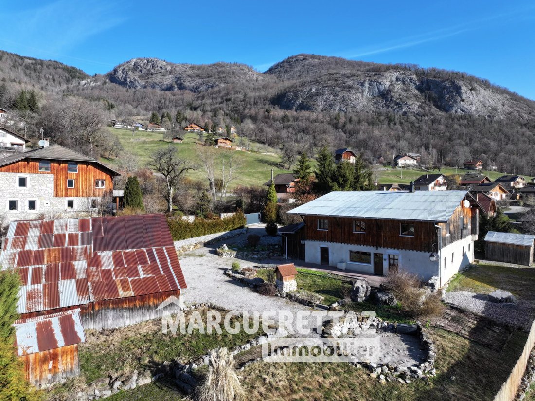 Farm Ranch in Onnion, Auvergne-Rhône-Alpes, France 1 - 17333171