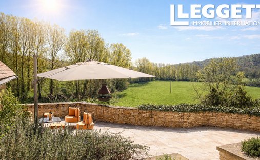 House in Saint-Martial-de-Nabirat, Nouvelle-Aquitaine, France 1