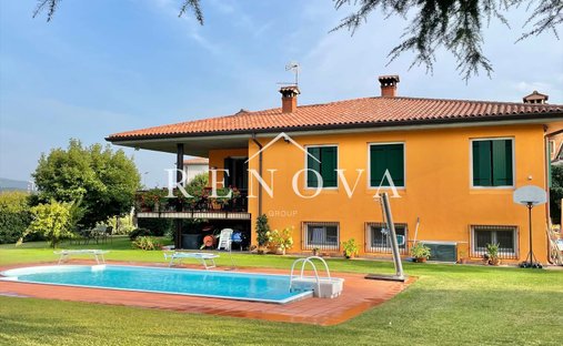 Villa in Costermano sul Garda, Veneto, Italy 1