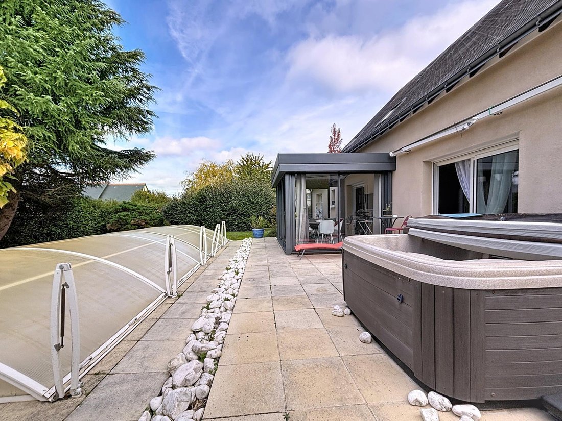 House in Saint-Cyr-sur-Loire, Centre-Val de Loire, France 5 - 16697996