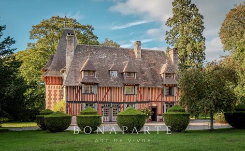 Estate in Cambremer, Normandy, France 1