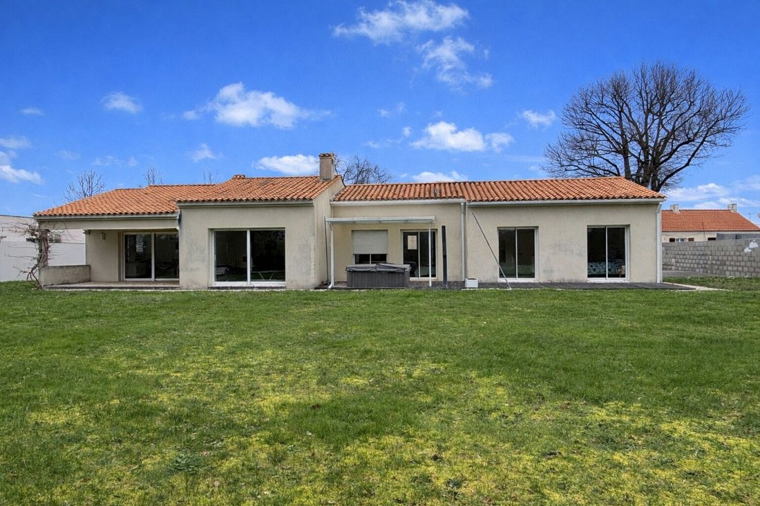 Villa in Sallertaine, Challans, France 1 - 17335322