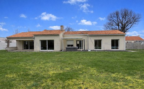 Villa à Sallertaine, Challans, France 1