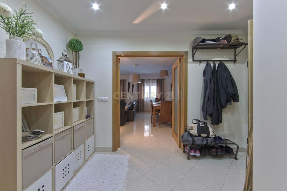 Apartment in Povoa de Santa Iria e Forte da Casa, Lisbon, Portugal 4 - 17335692