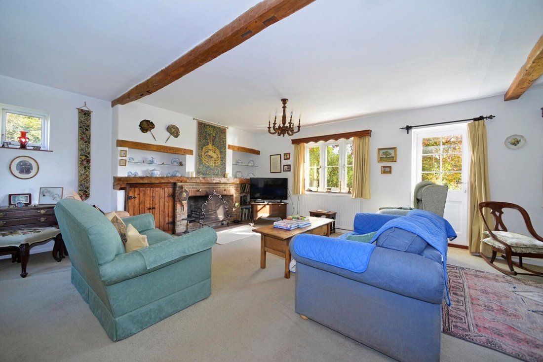 House in Rudgwick, England 2 - 17333702