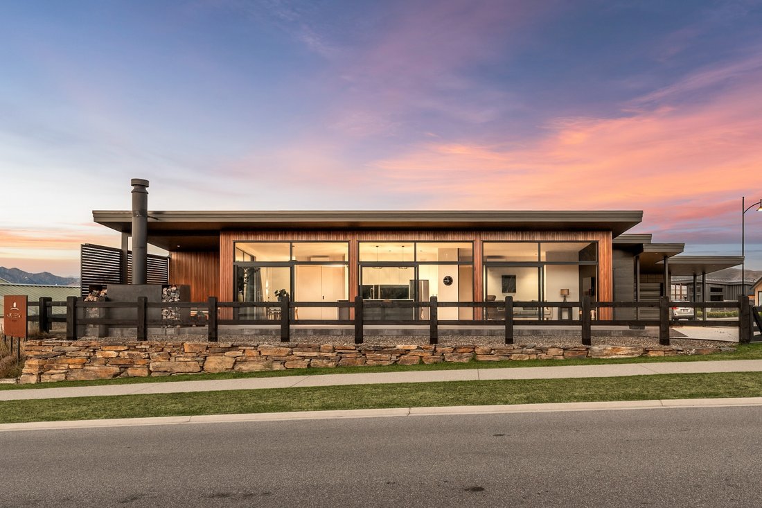 House in Wanaka, Otago, New Zealand 3 - 17335268
