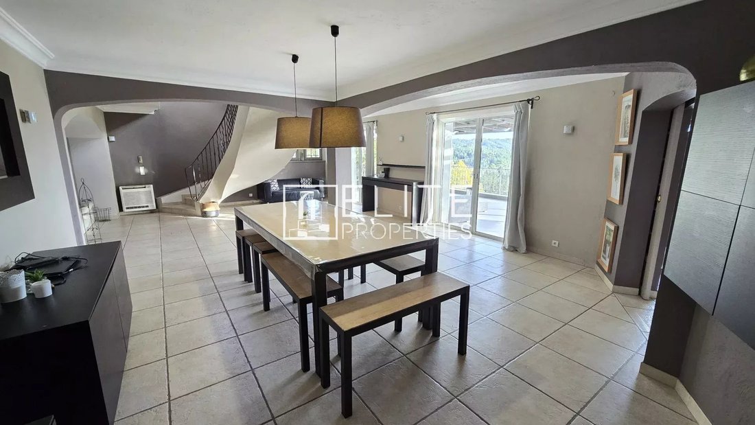 House in Tanneron, Provence-Alpes-Côte d'Azur, France 4 - 17332387