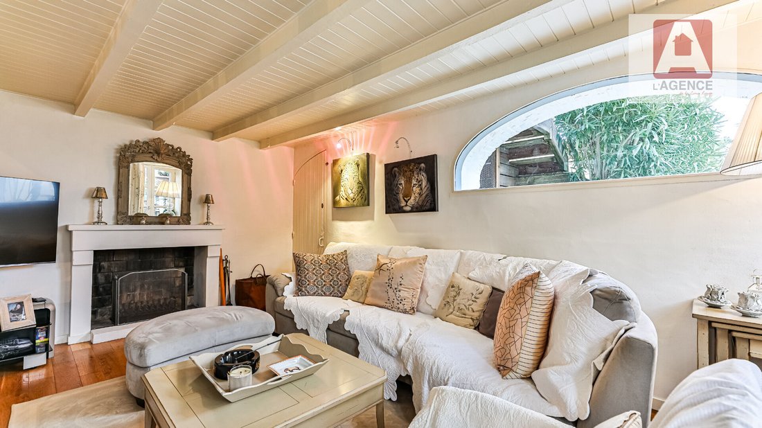 Villa in Saint Gilles-Centre Ville, Saint-Gilles-Croix-de-Vie, France 3 - 17335331