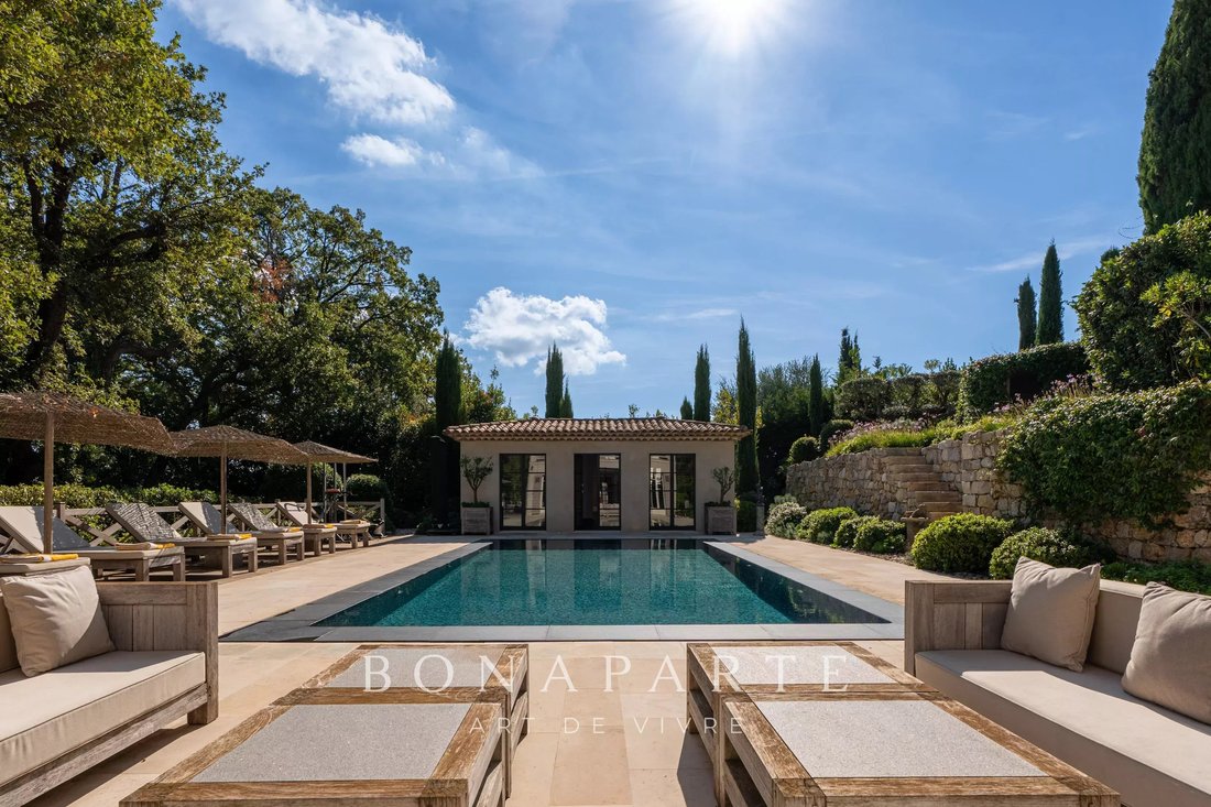 Estate in Mougins, Provence-Alpes-Côte d'Azur, France 2 - 17099976