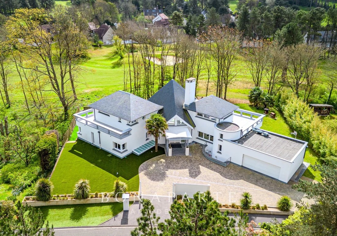 Villa in Neufchatel-Hardelot, Hauts-de-France, France 1 - 17311433