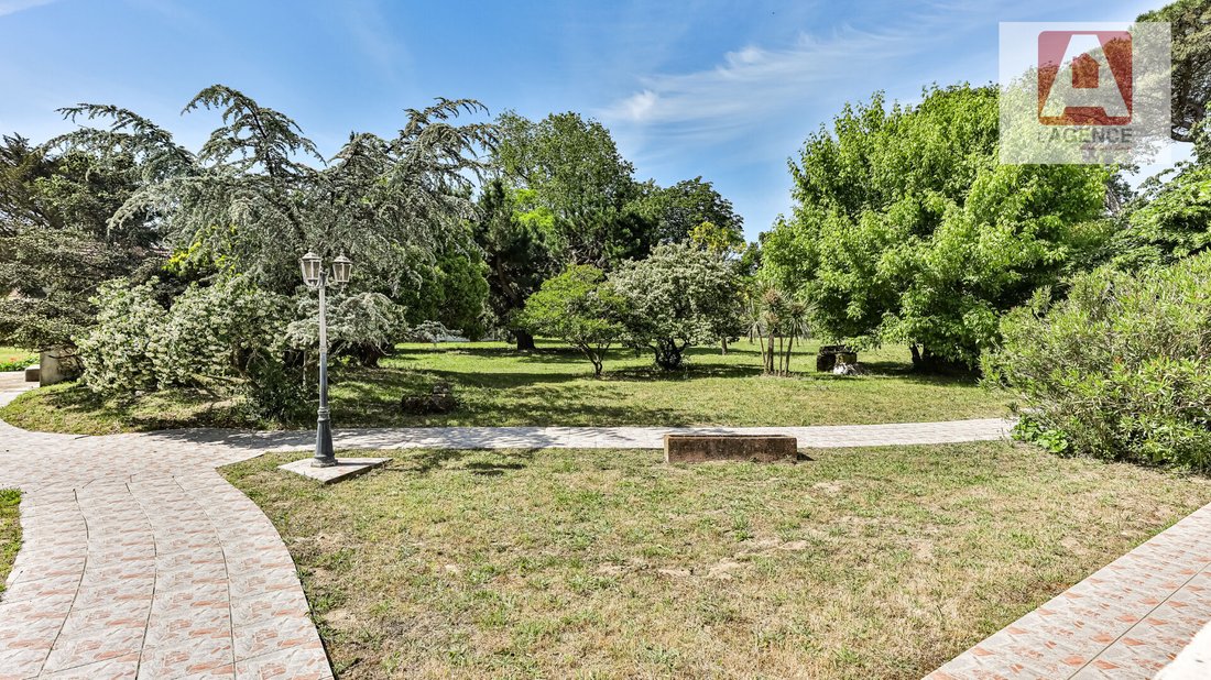 Villa in Saint-Hilaire-de-Riez, Pays de la Loire, France 3 - 17335275