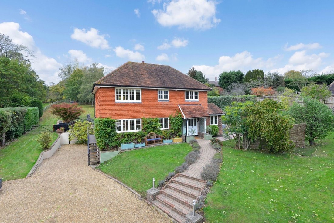 House in Rudgwick, England 1 - 17333359