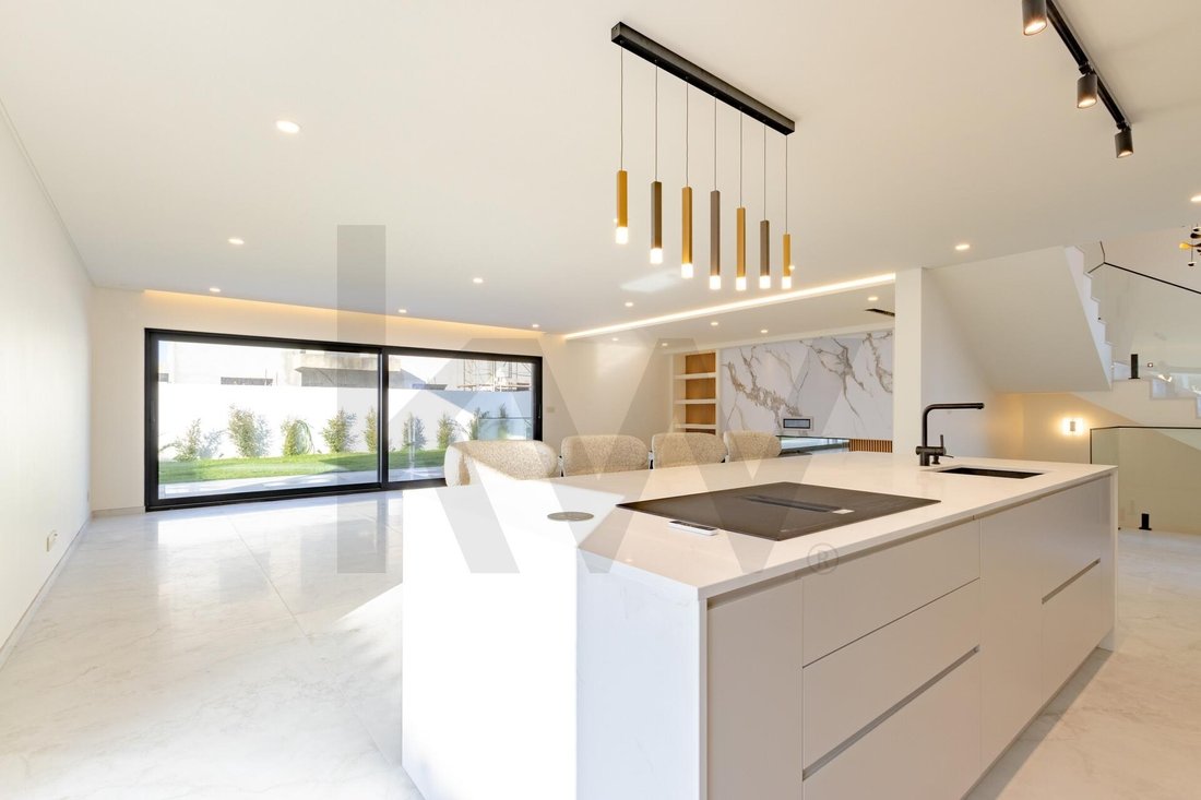Townhouse in Alcabideche, Lisbon, Portugal 3 - 17336653