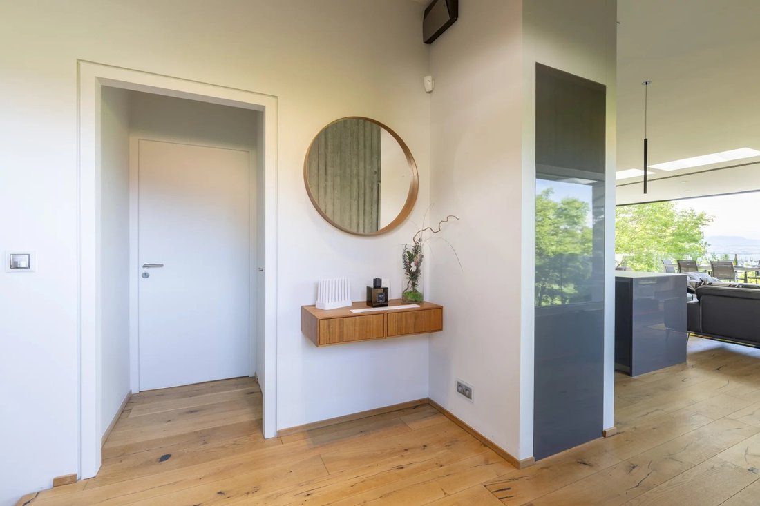 Villa in Evian-les-Bains, Auvergne-Rhône-Alpes, France 5 - 14275628