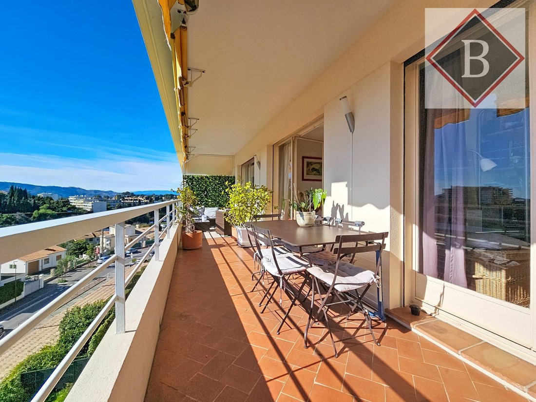 Apartment in Maurice Jeanpierre, Le Cannet, France 5 - 17336242