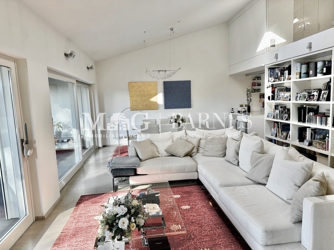 Apartment in Morcote, Ticino, Switzerland 4 - 17336475