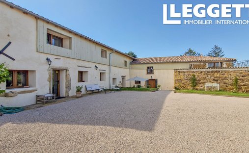 Casa a Saint-Amour-Bellevue, Borgogna-Franca Contea, Francia 1
