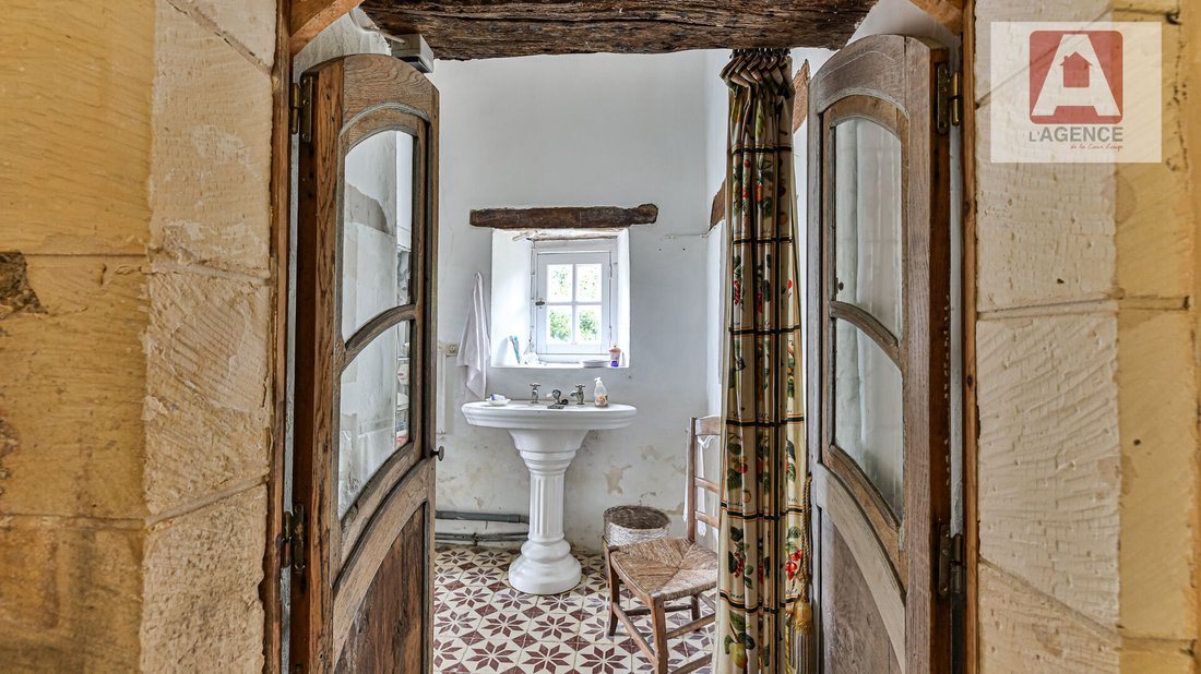 Villa in Apremont, Pays de la Loire, France 5 - 17335260