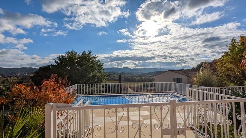 Villa in Carcès, Provence-Alpes-Côte d'Azur, France 3 - 17332459